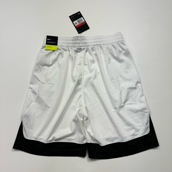 NEW! Boy’s Nike Dri-Fit Athletic Shorts Size Large W/Tags - Picture 3 of 5